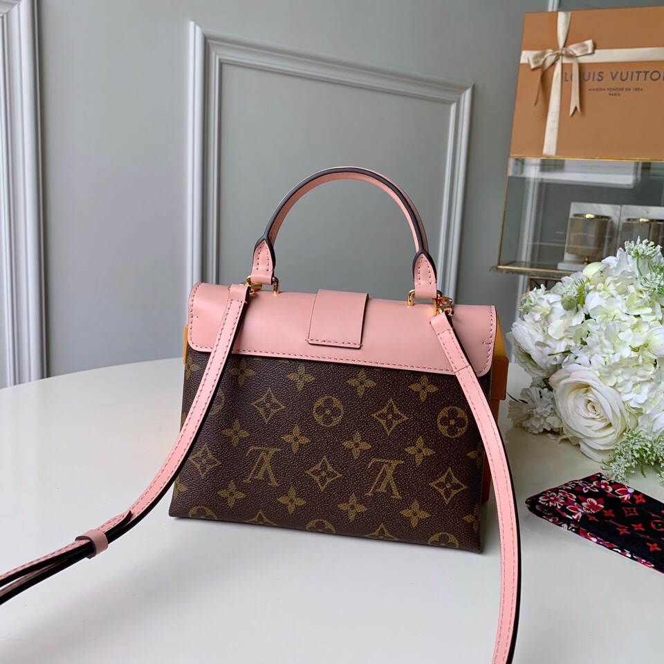 l0*is V*t0n locky bb bag -21* 17.0*8cm