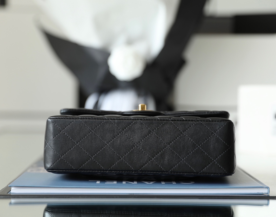 Ch@nel Flap Bag-Lambskin-23CM