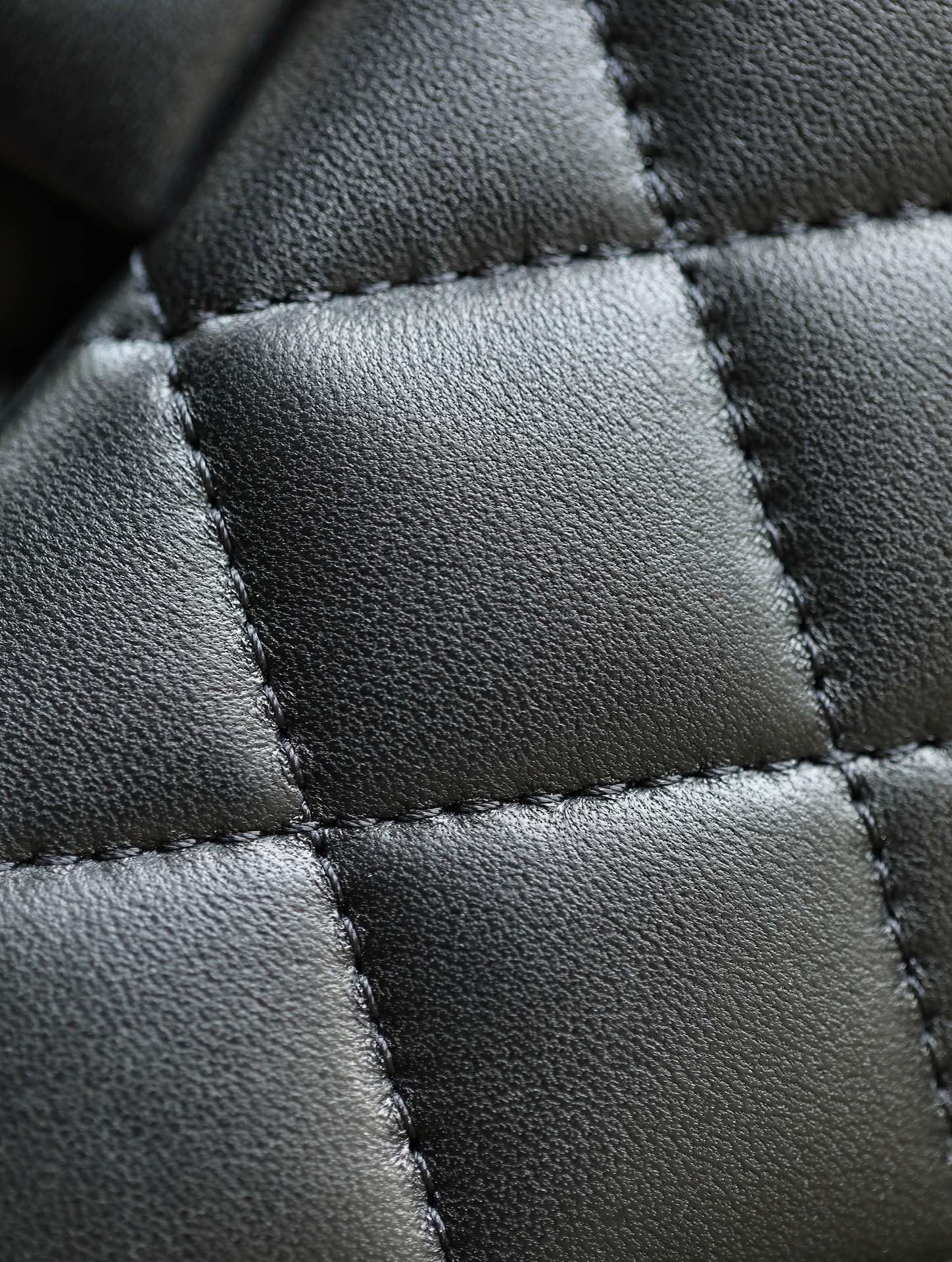 Ch@nel Flap Bag-Lambskin-23CM