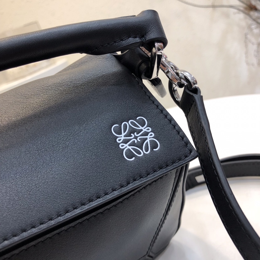 L0ew* puzzle small bag-24*10*14cm