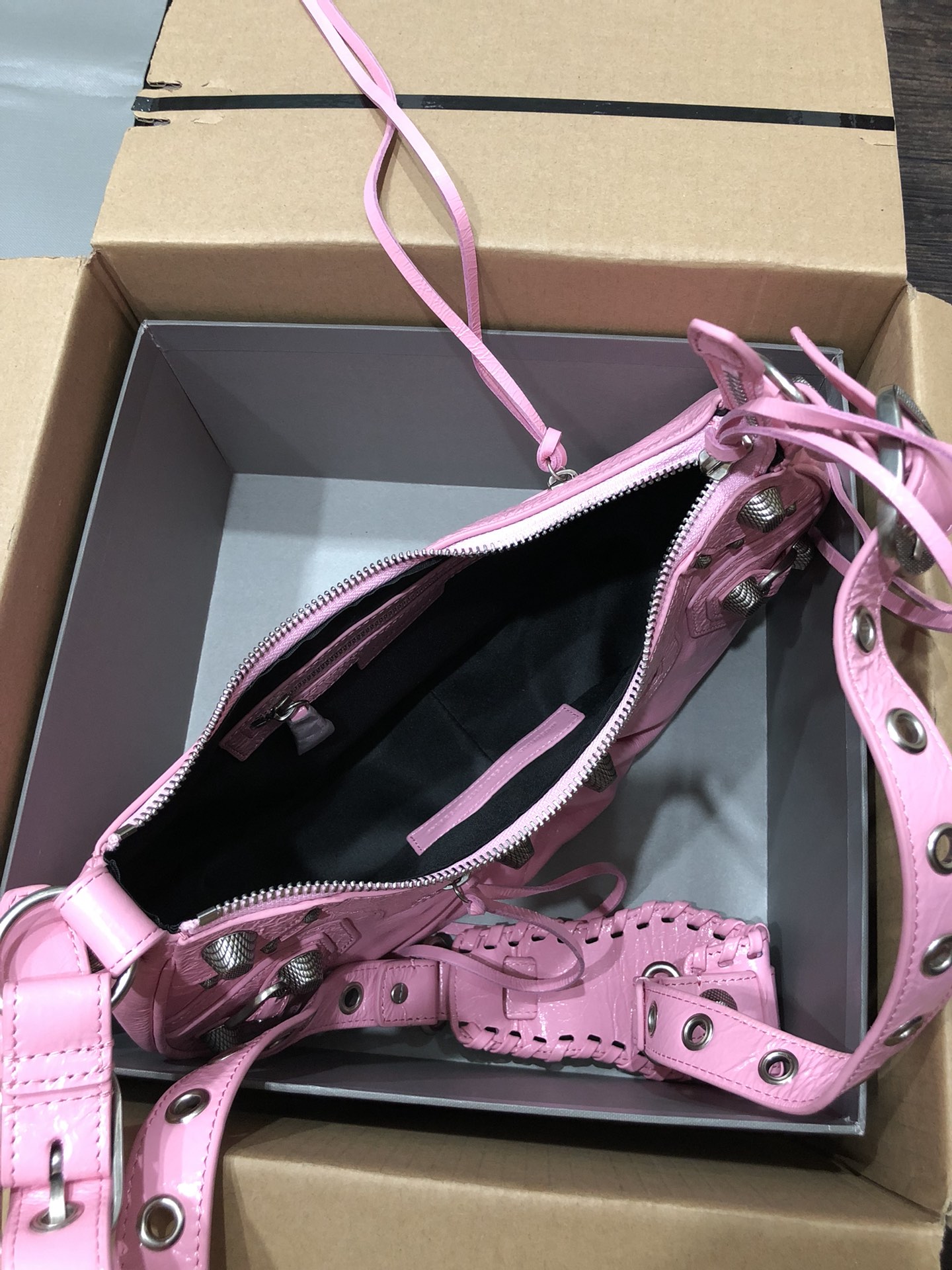 Balenciag Le Cagole Handbags-33*16*8CM