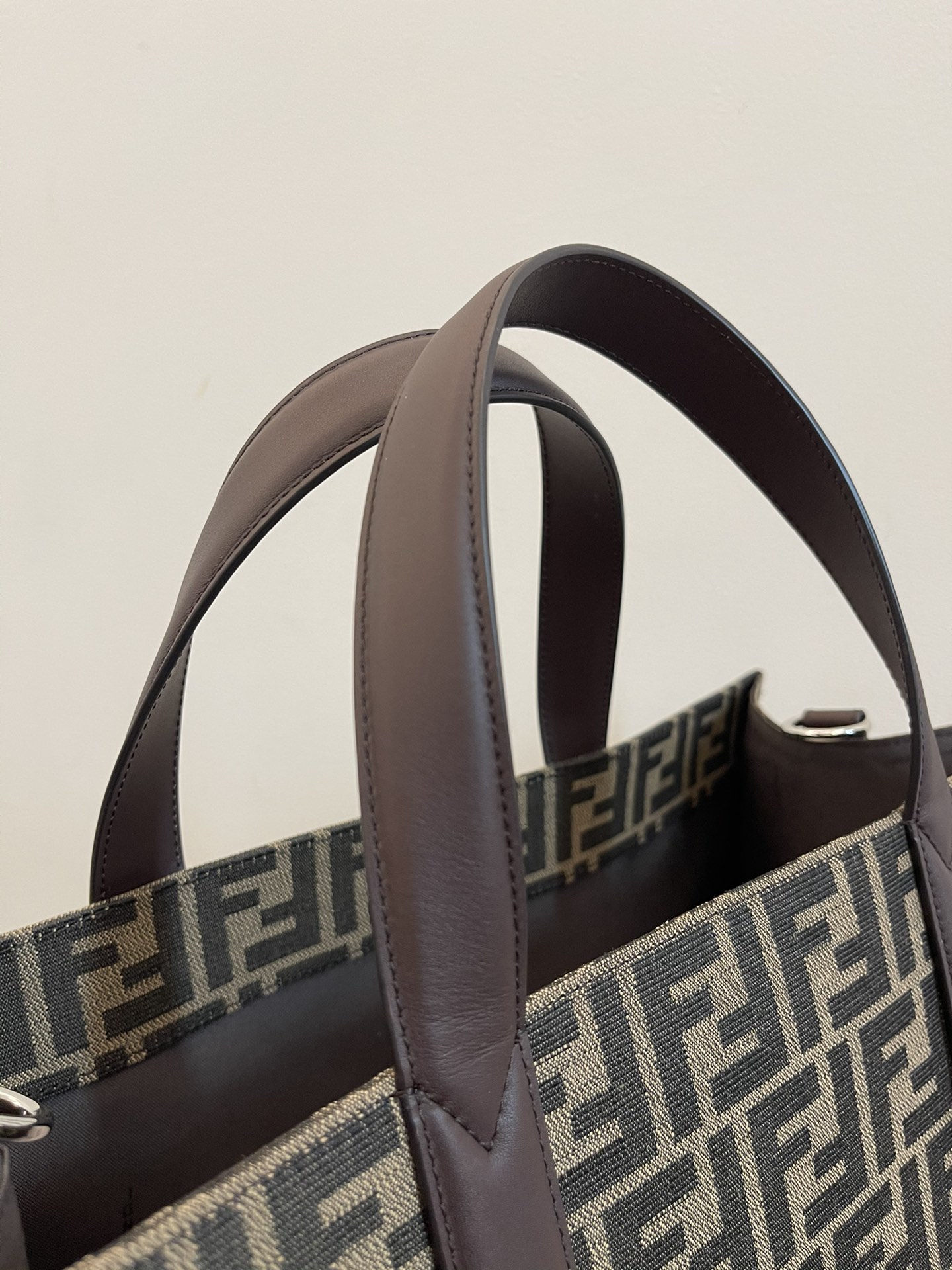 F**di tote-41x35x19cm