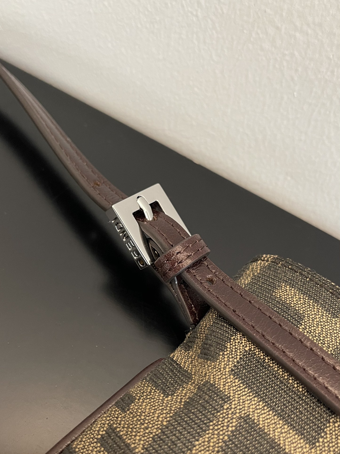 F**di vintage handbags-28x12cm