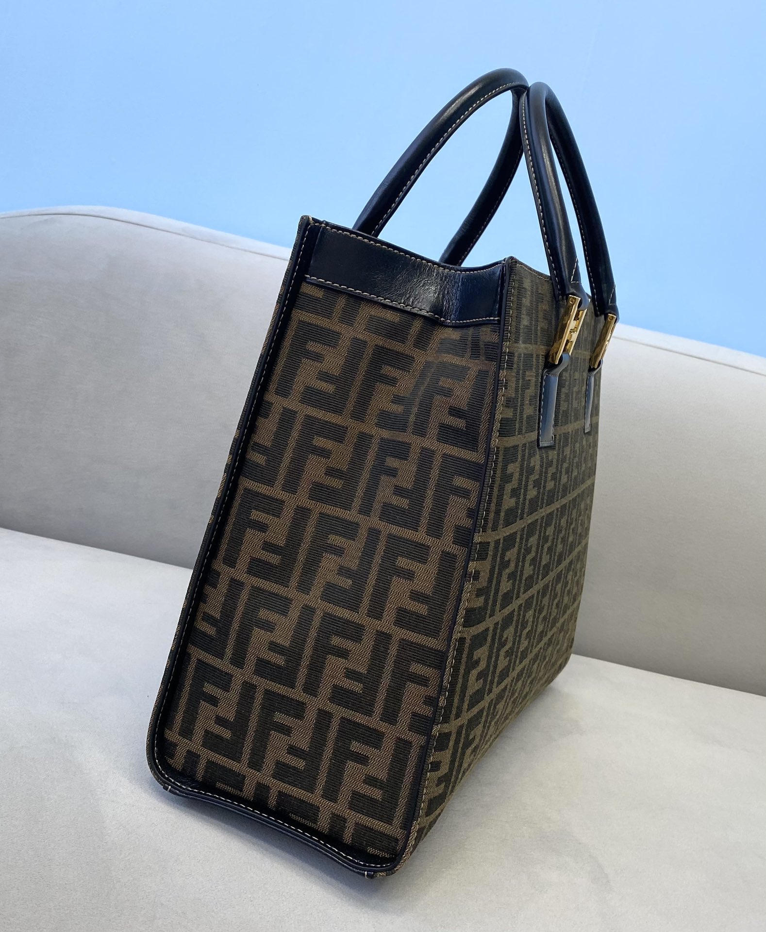 F**di vintage handbags-35×12×30cm