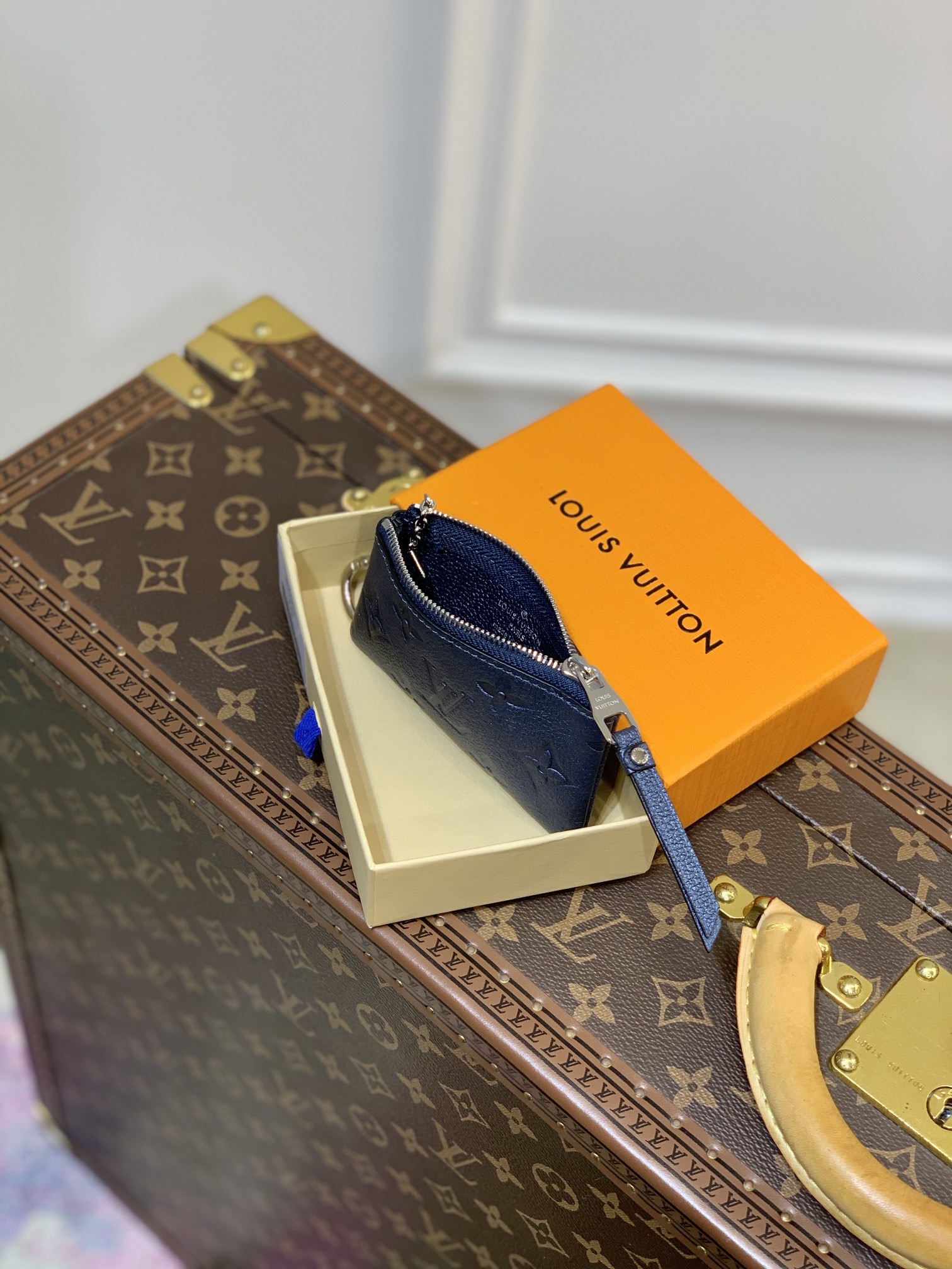 l0*is V*t0n key pouch-13.5*7* 1.5cm