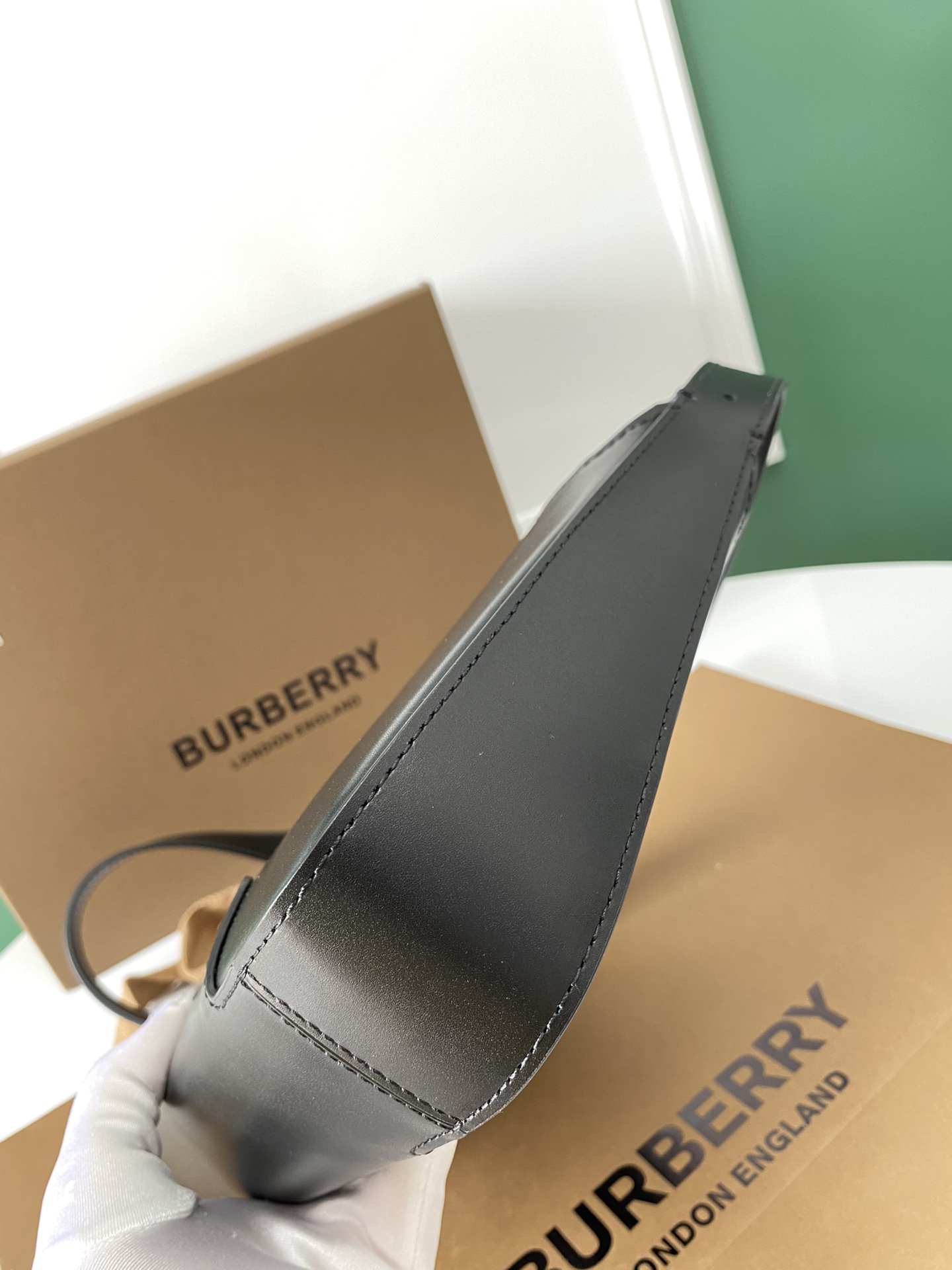 B**rry shoulder bag-28*5*14cm