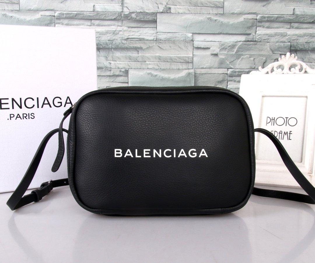 Ba*len*cia*ga camera bag-19*12*5&25*19*6cm