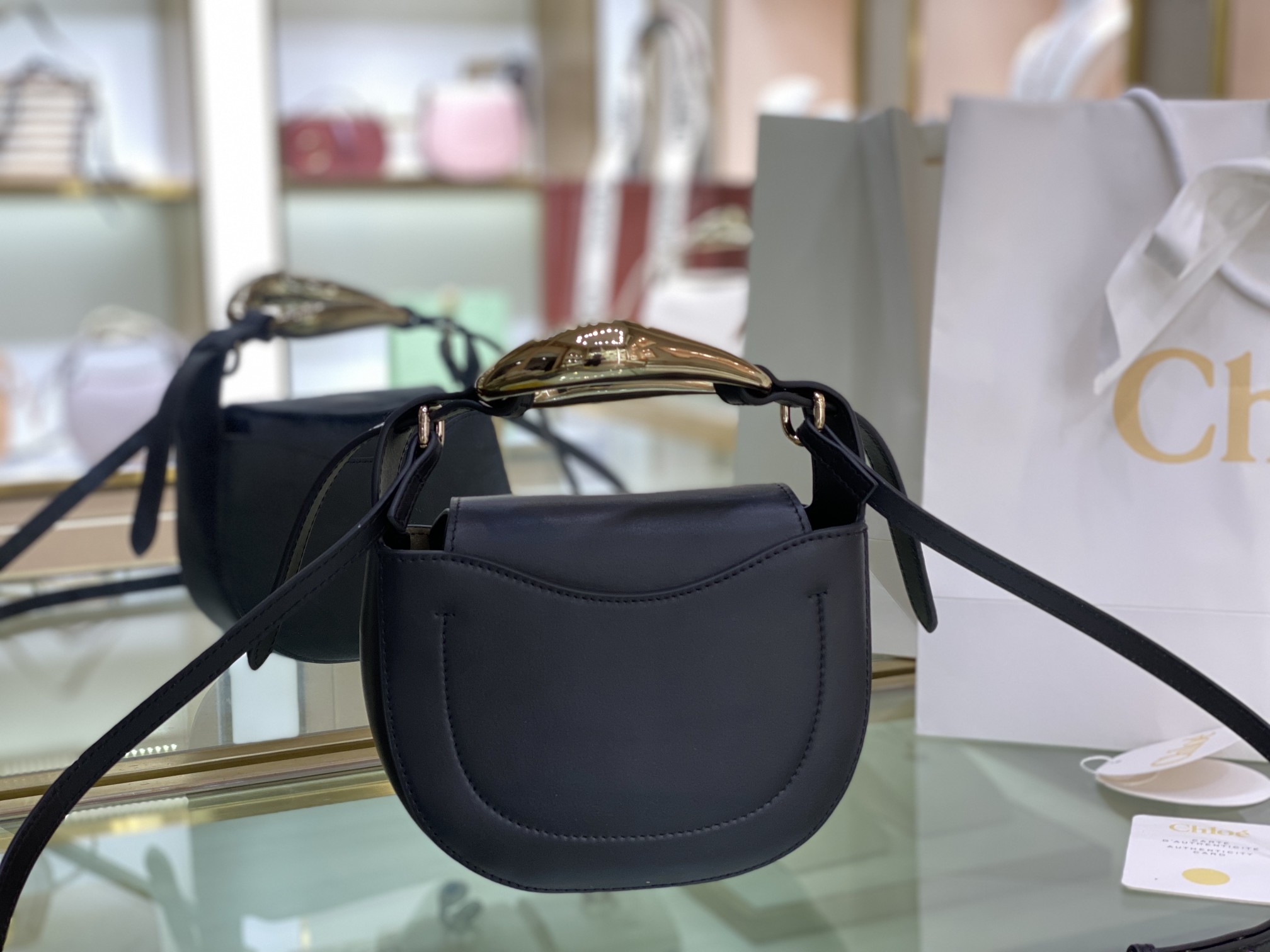 Ch10e kiss bag-s1350-20*26*8cm