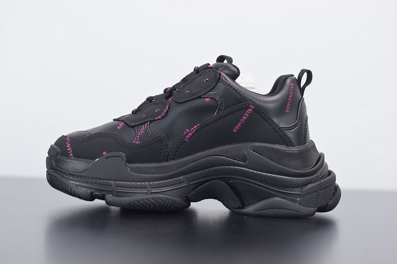Ba*len*cia*ga triple s