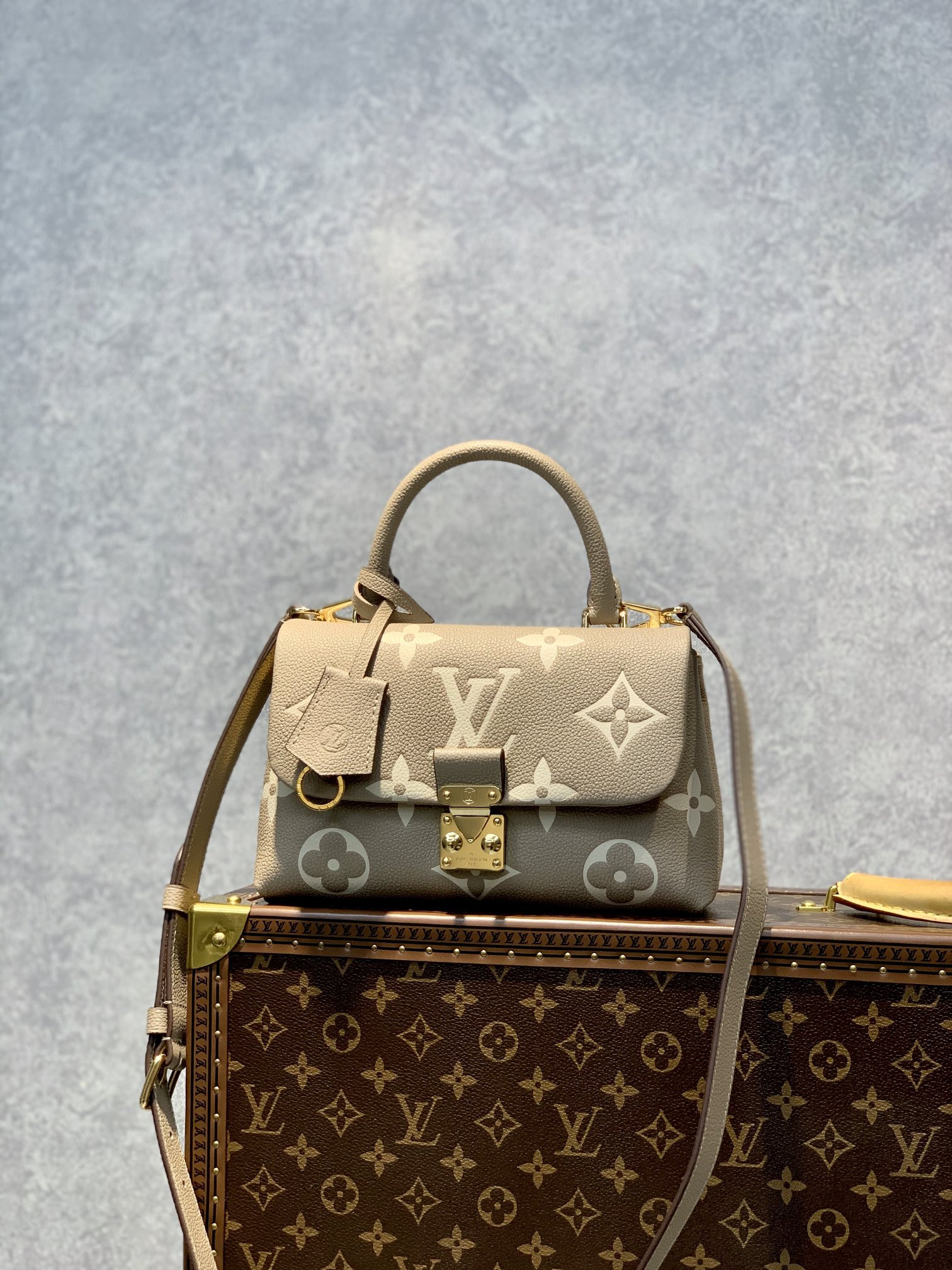 l0*is V*t0n madeleine bb handbag-24*17*8.5cm