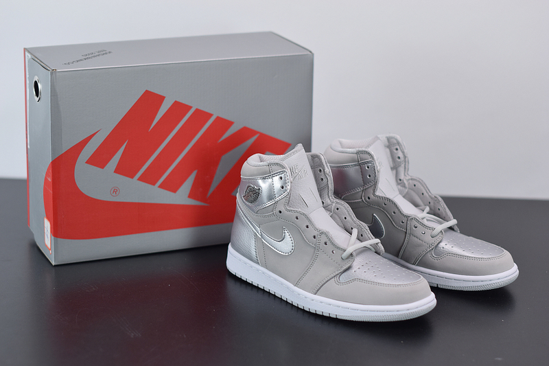 JORDAN 1 RETRO HIGH CO JAPAN NEUTRAL GREY (2020) DC1788-029