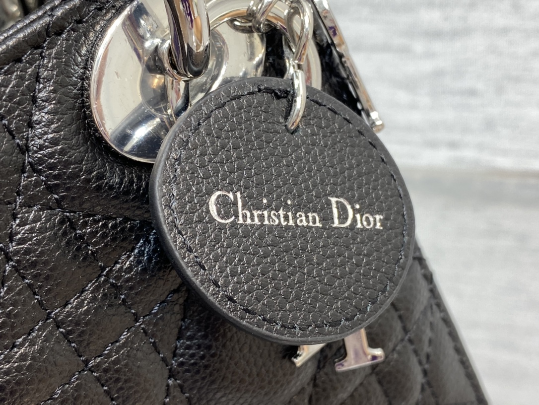 lady D*or mini-17*15*8cm