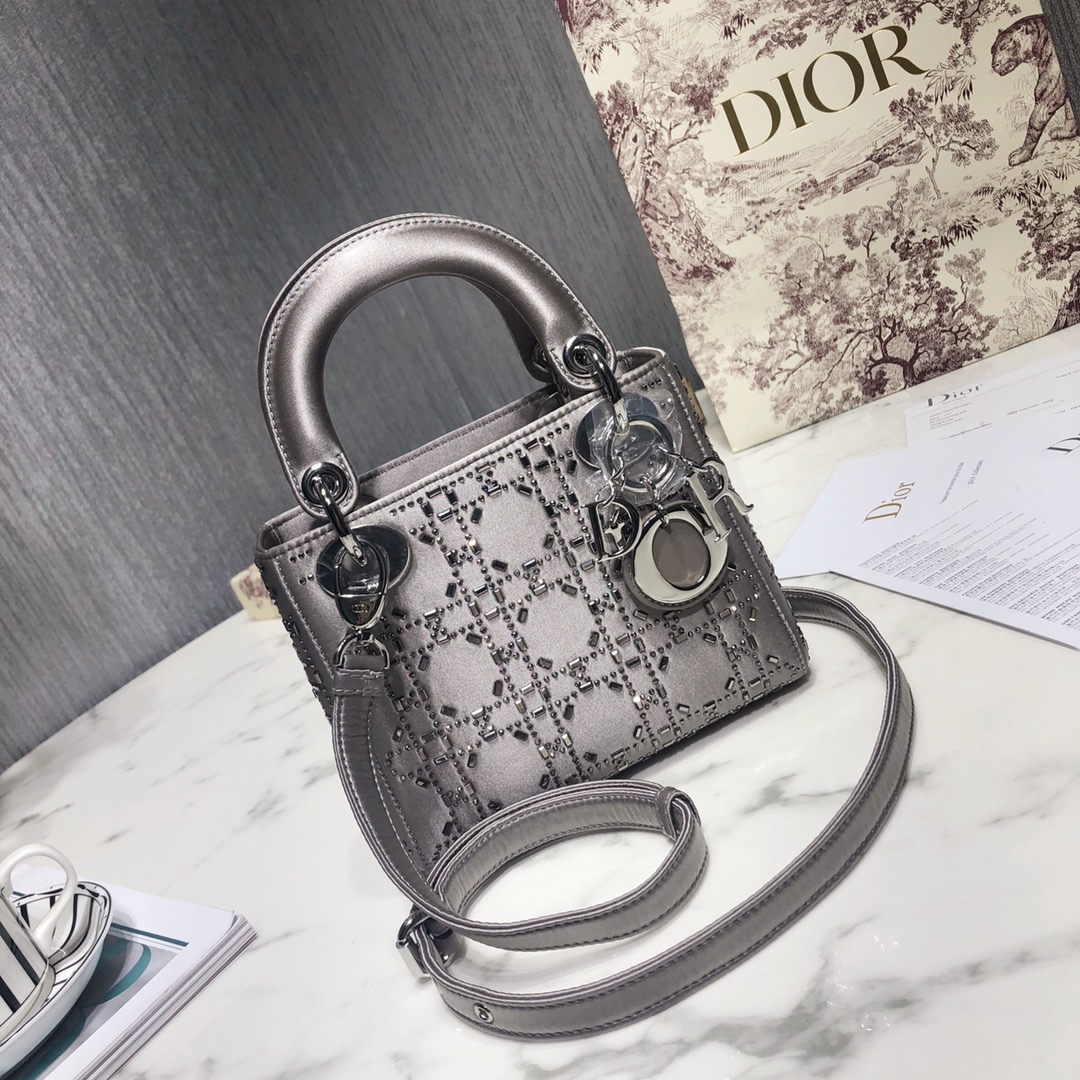 lady D*or mini-17*15*8cm