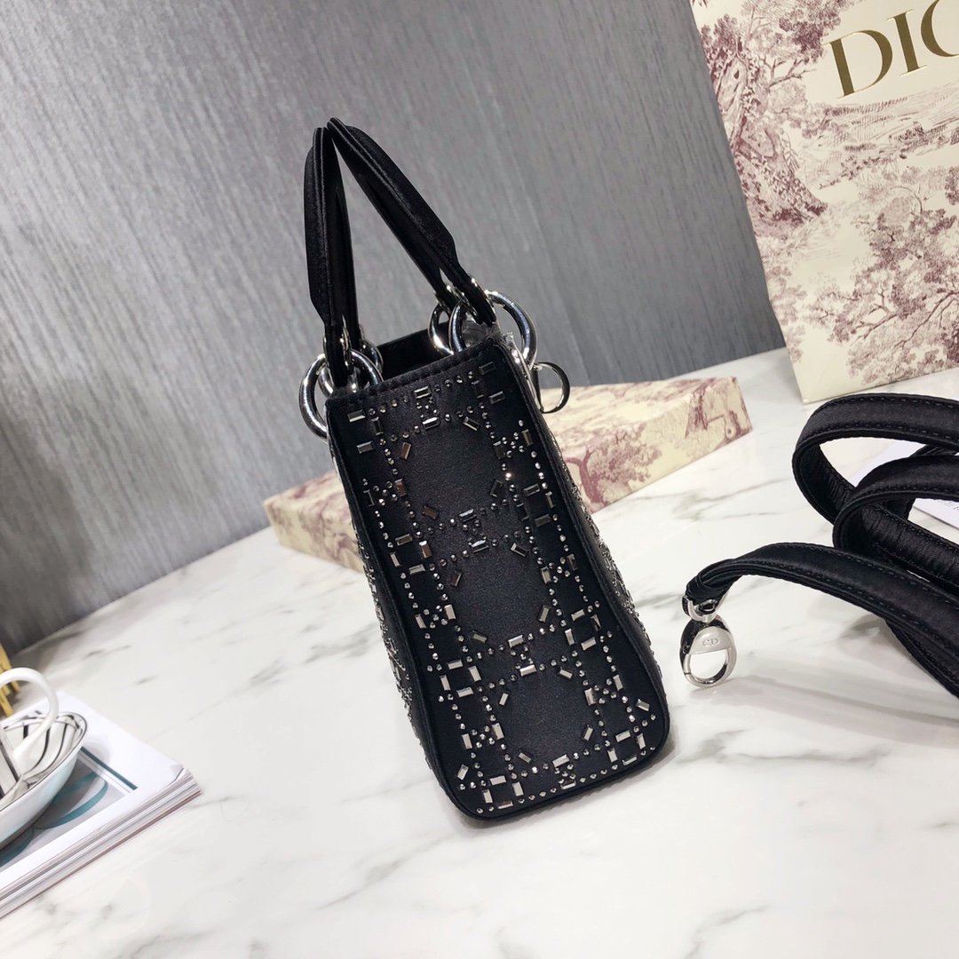lady D*or mini-17*15*8cm
