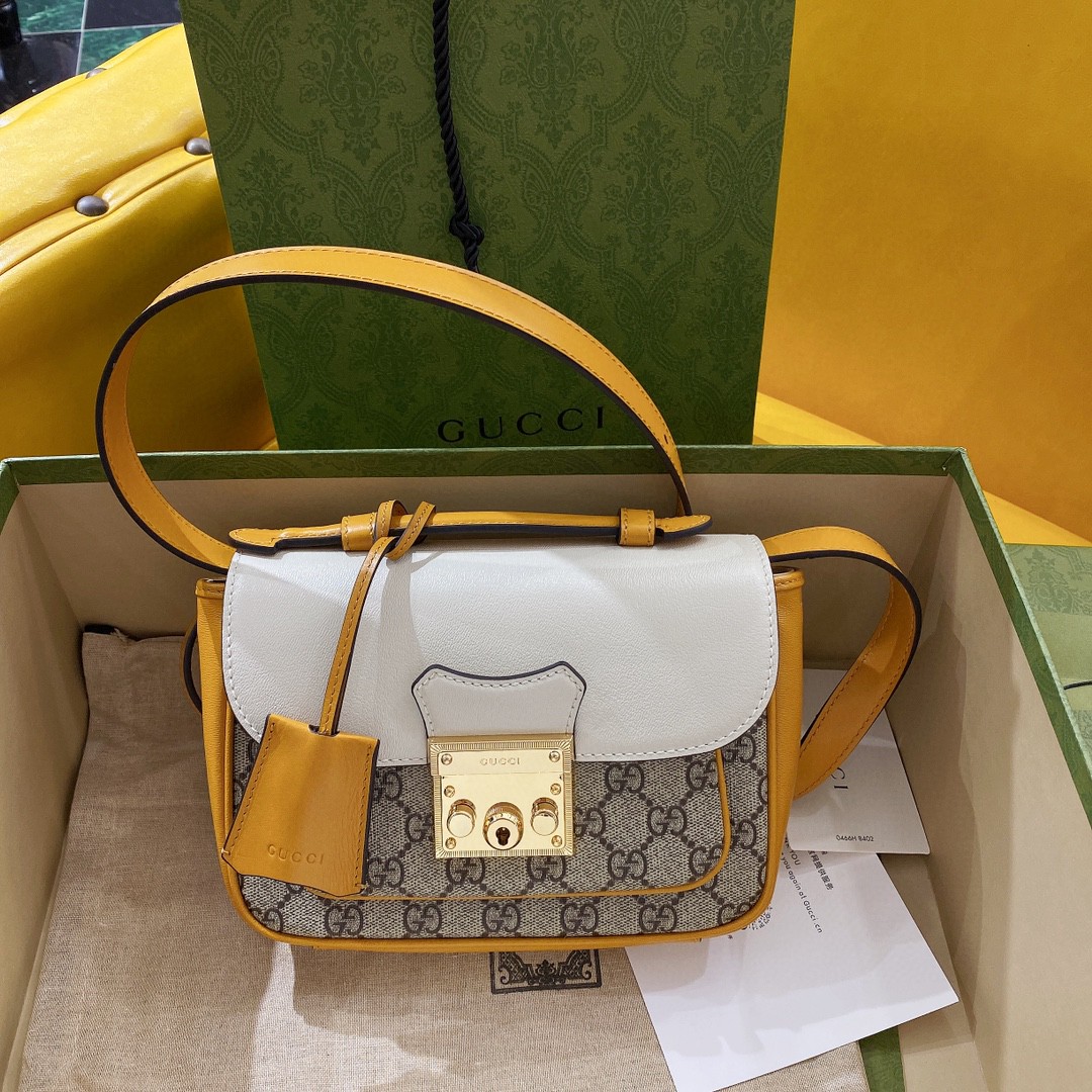 G*u*i padlock bag-21x14x5cm