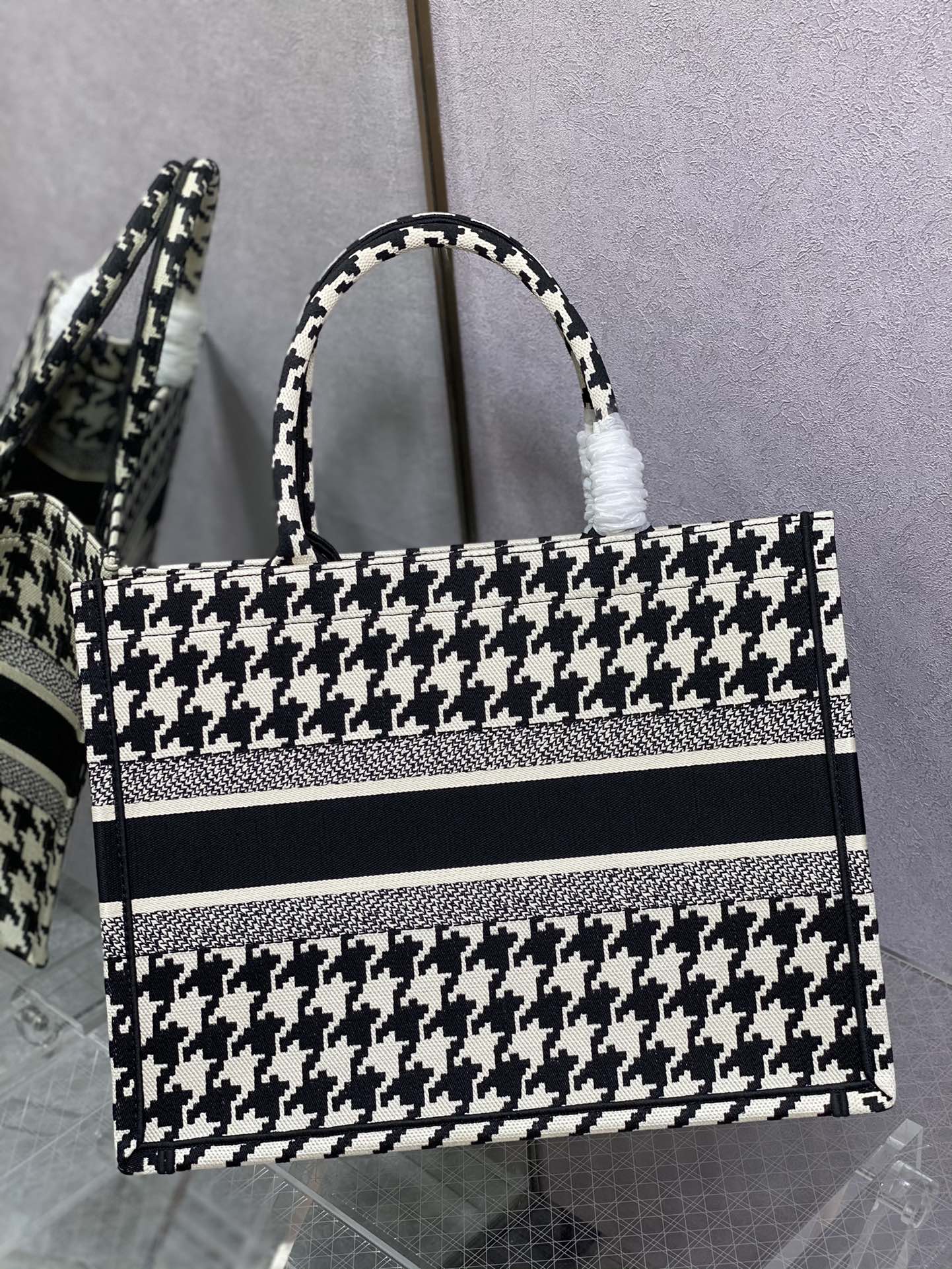 D*or small book tote-36*18*28cm