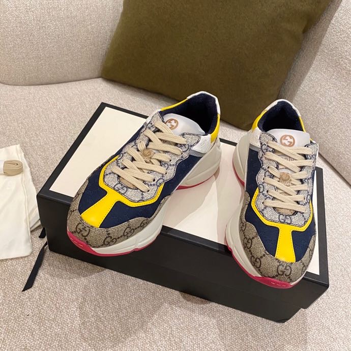 G*u*i sports shoes