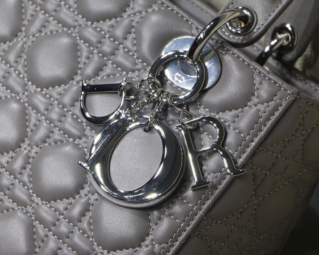 lady D*or handle bag-24cm