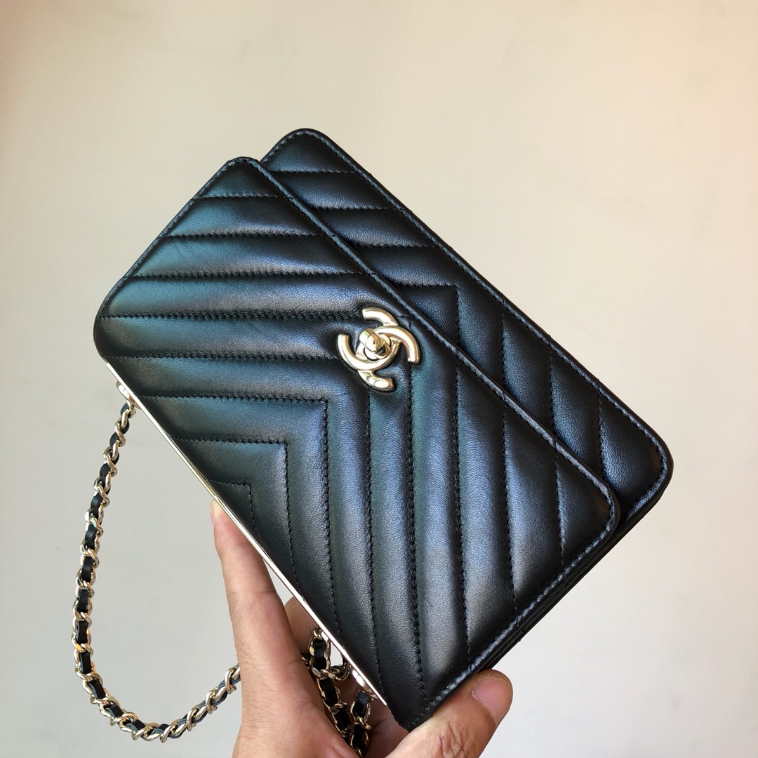Ch@nel Trendy Woc-19.5CM