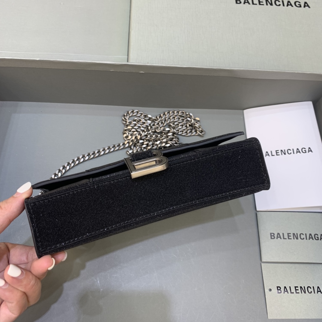 Ba*len*cia*ga hourglass wallet on chain-19*4*12cm