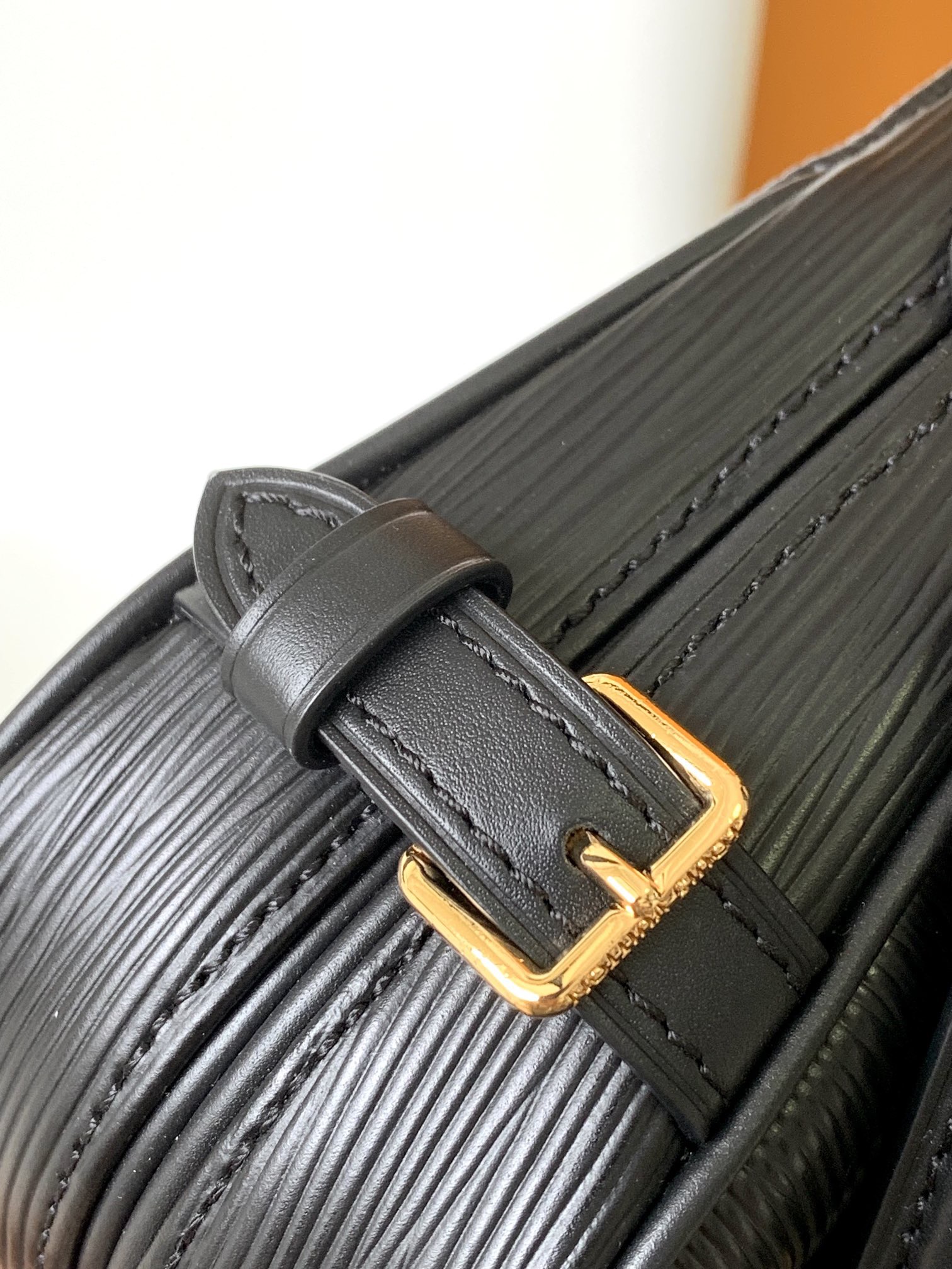 l0vis Vvtt0n saumur bb bag-20*16*7.5cm