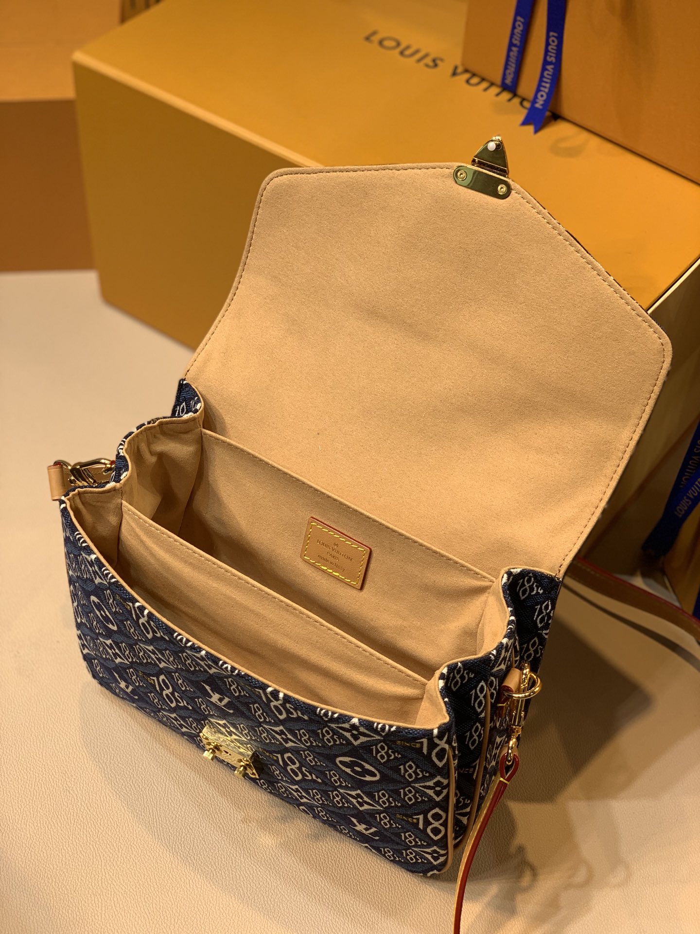 l0*is V*t0n since 1854 pochette metis handbags-25*19*7cm