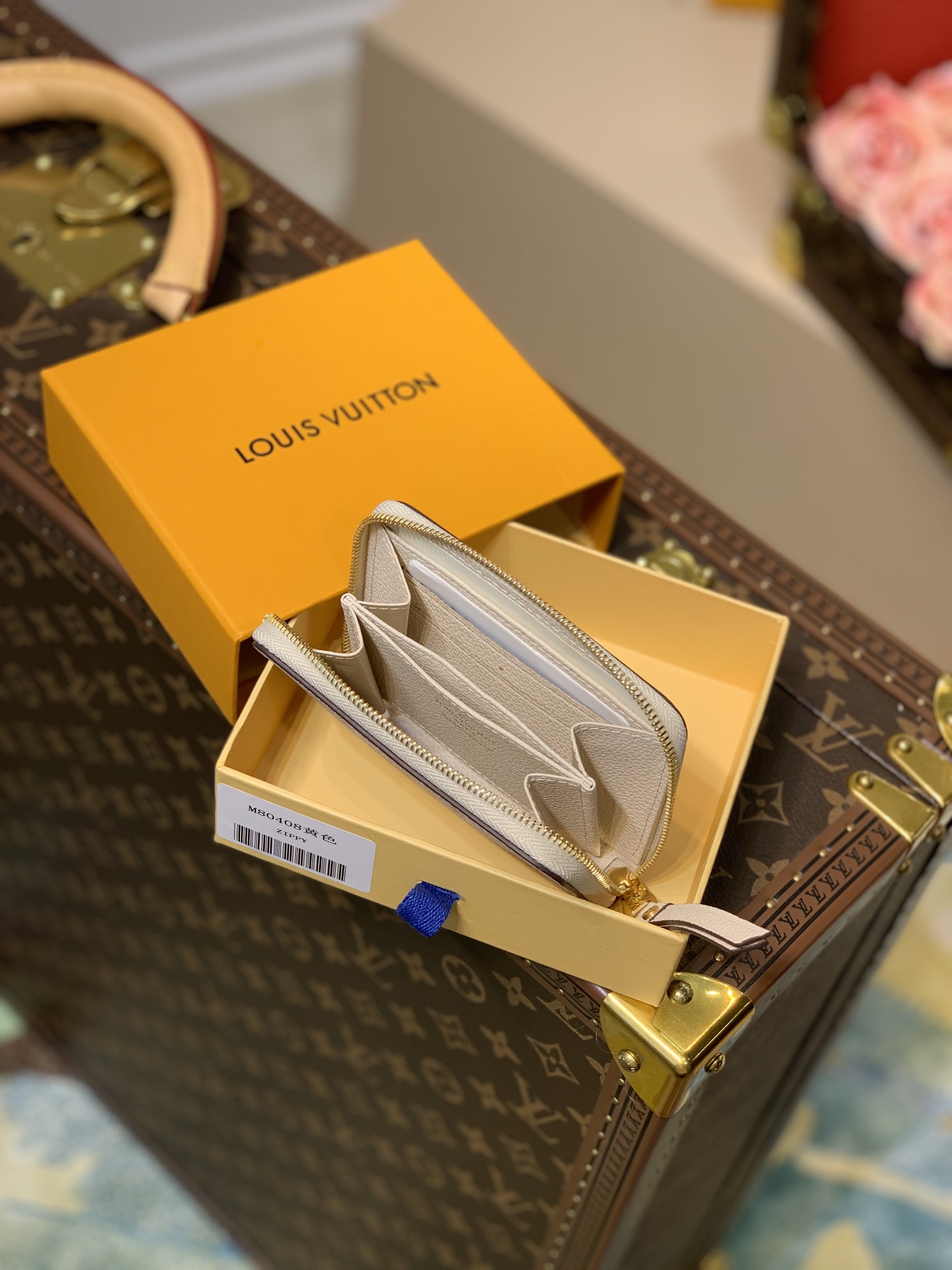 l0*is V*t0n by the pool zippy wallet-11*8.5*12cm