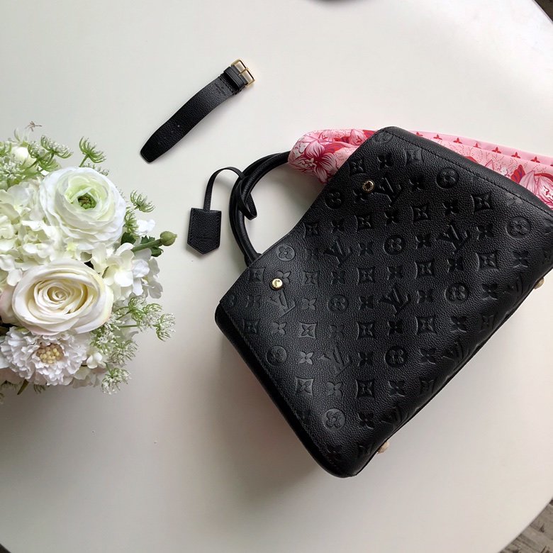 l0*is V*t0n montaigne mm-33*23*15cm