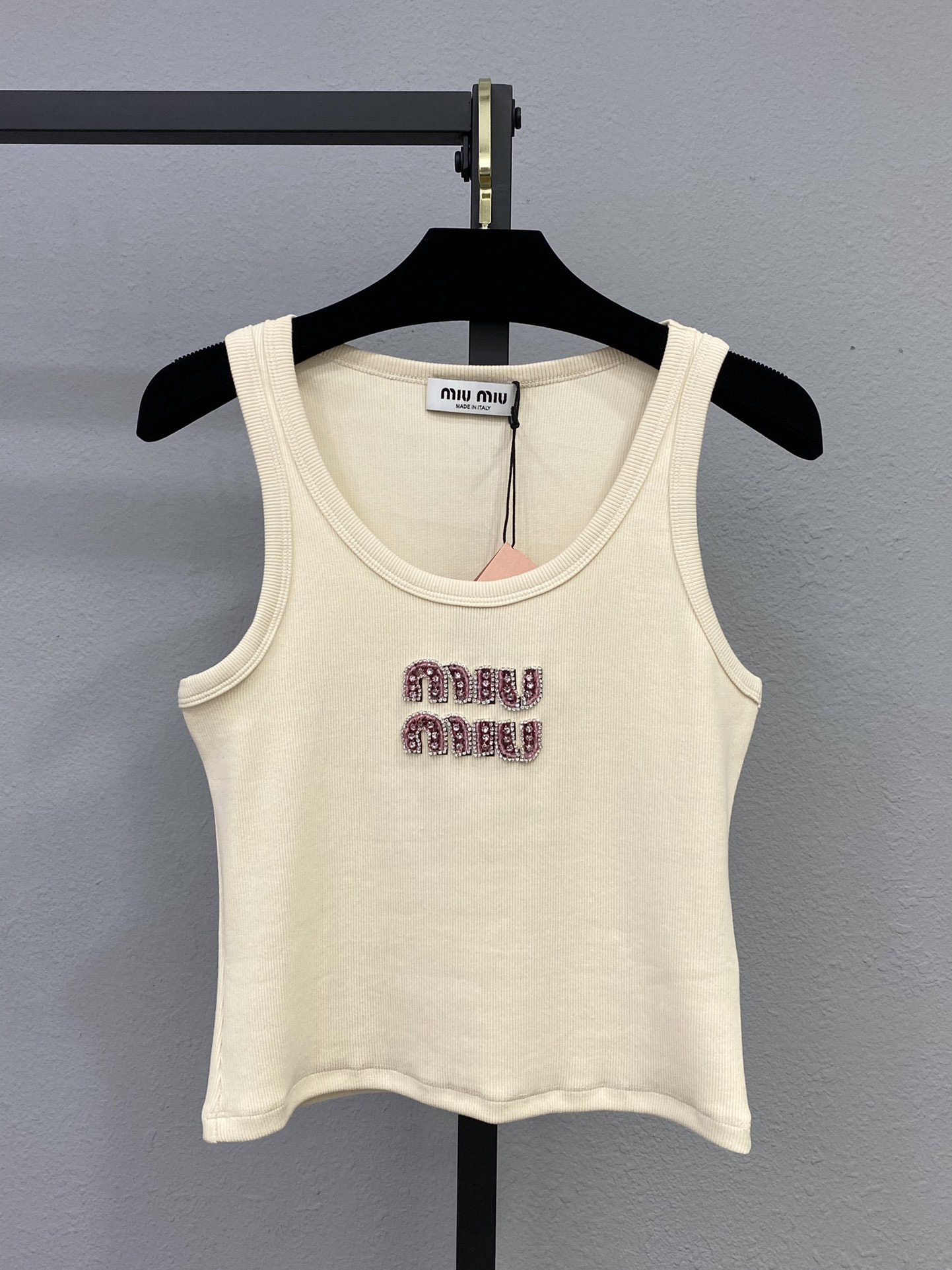 M1v M1v top
