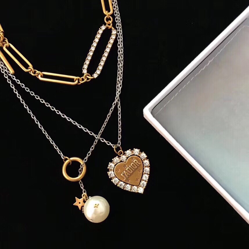 D*or necklace