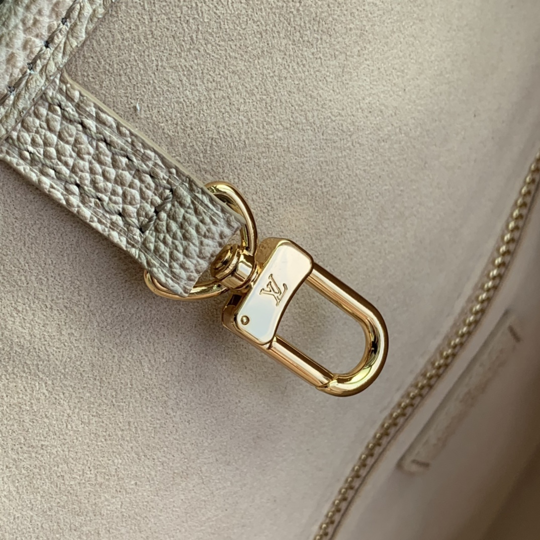 l0*is V*t0n neverfull m46102-32*29*17cm