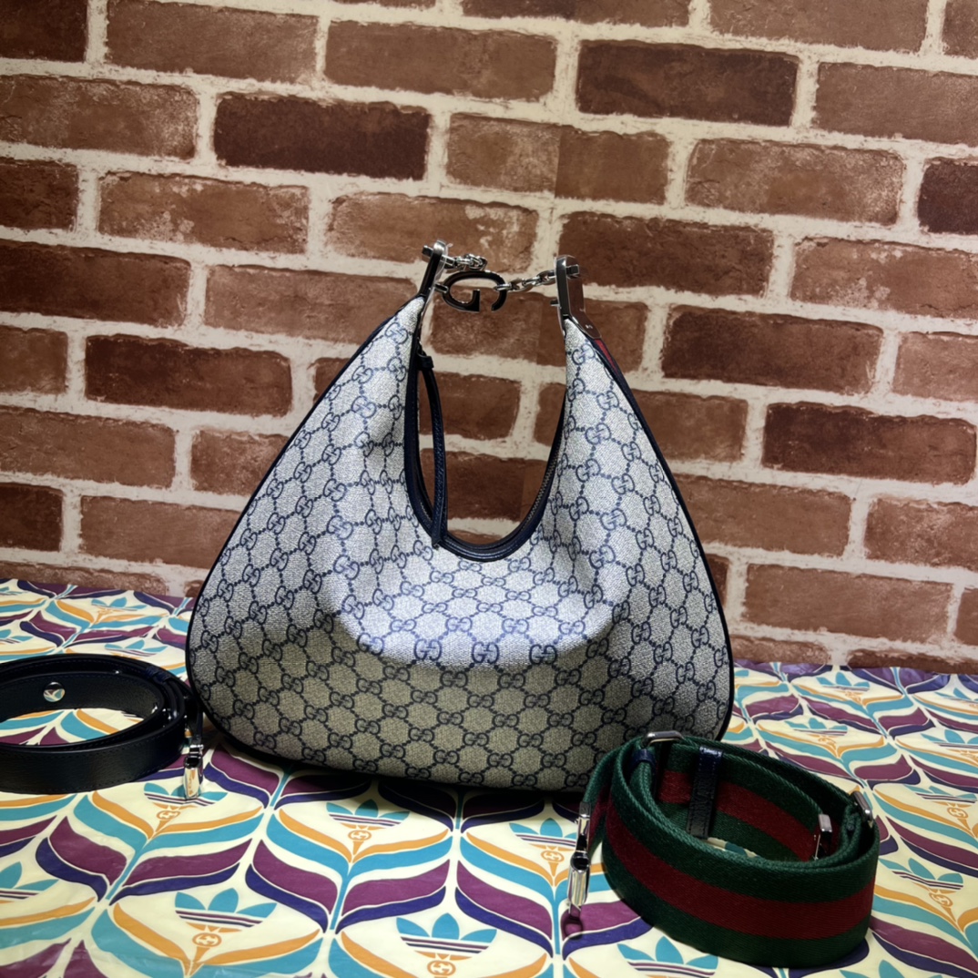 G*u*i attache large shoulder bag-35*32*6cm