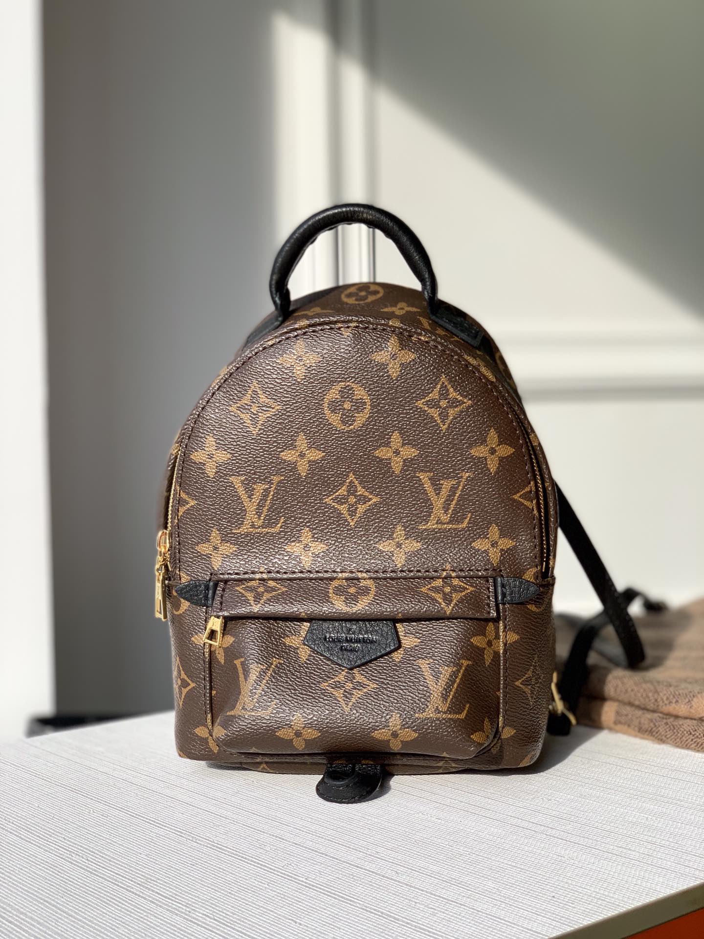 l0*is V*t0n palm springs mini my lv world tour-22/15/9cm
