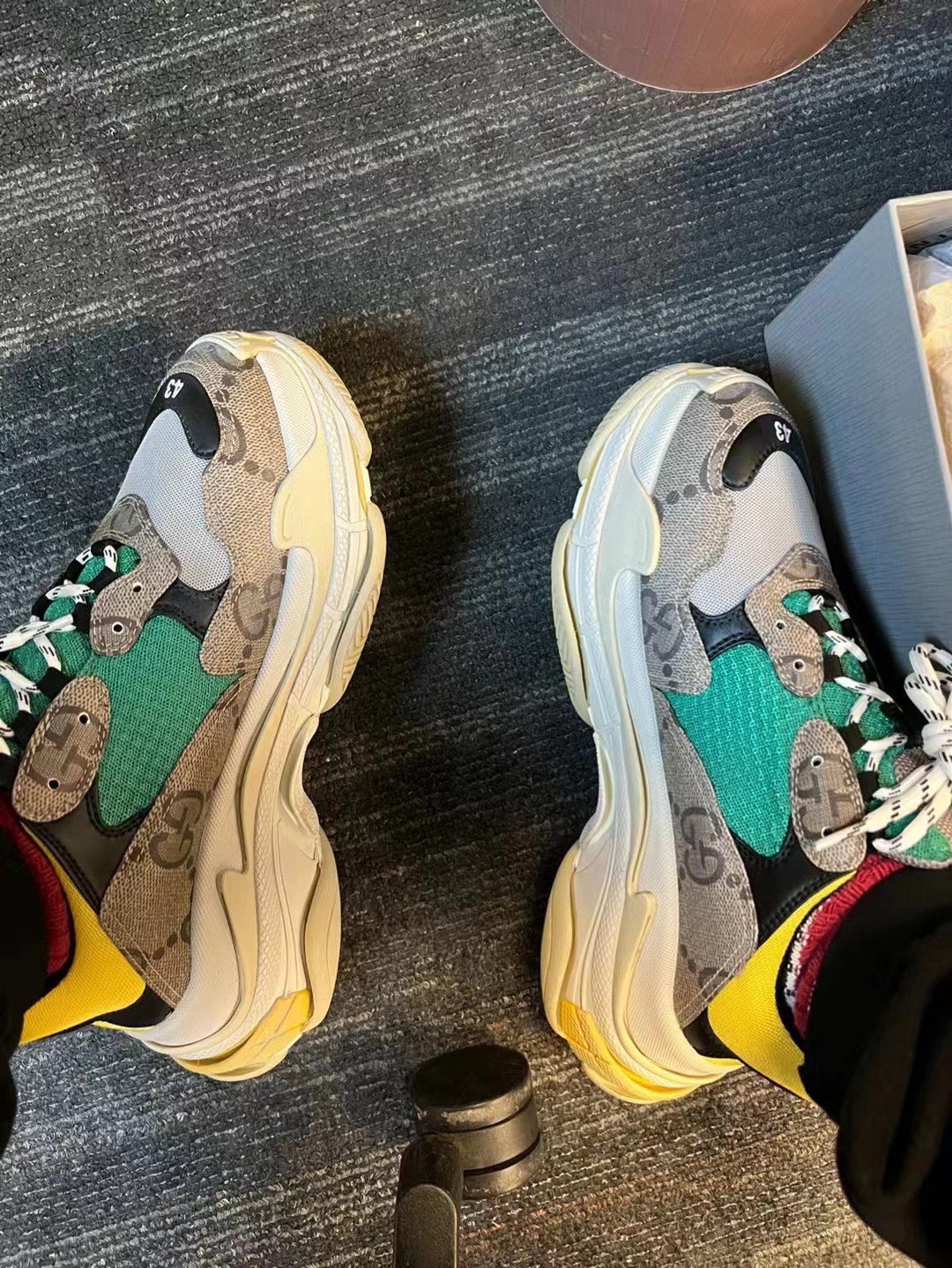 ba*len*cia*ga triple sneakers&G*u*i