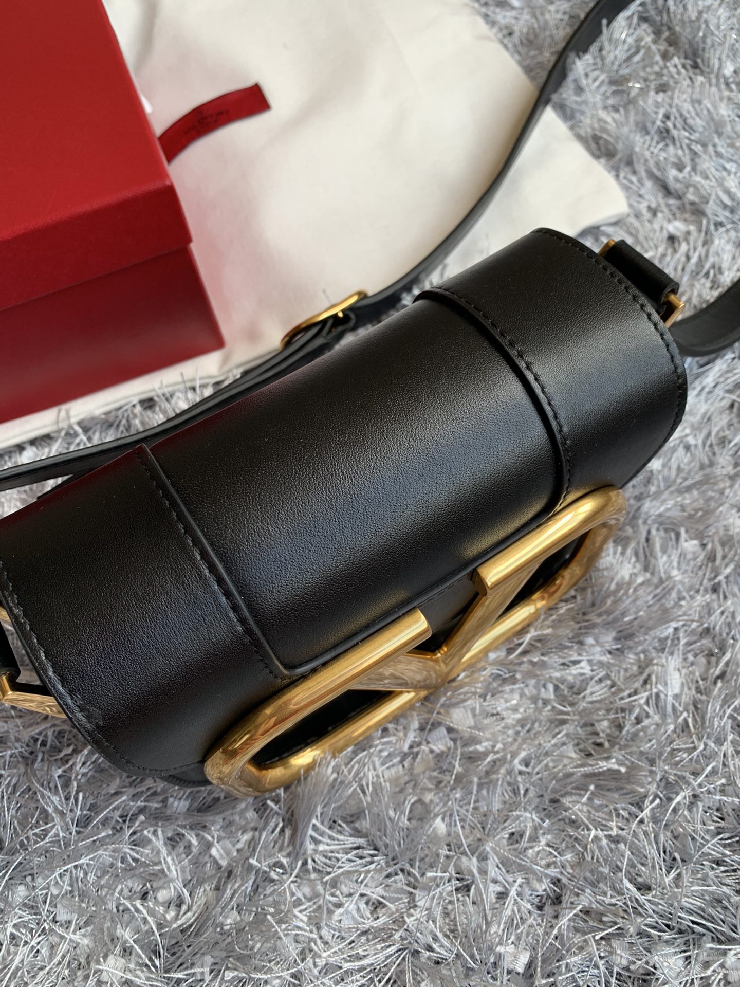Va1e*ntin0 garavani s*pervee handbags-18*8*15cm