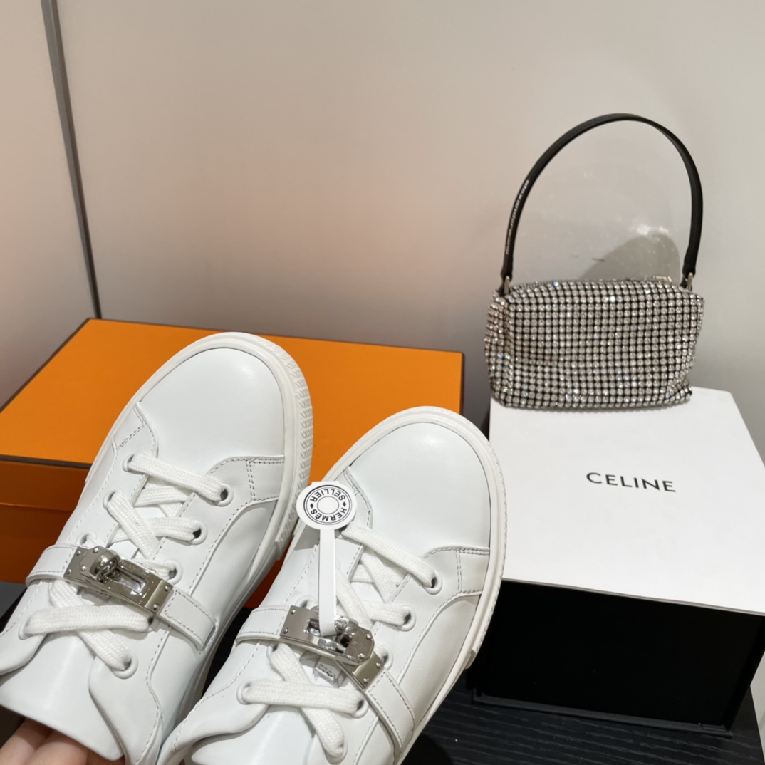H**mes sneakers