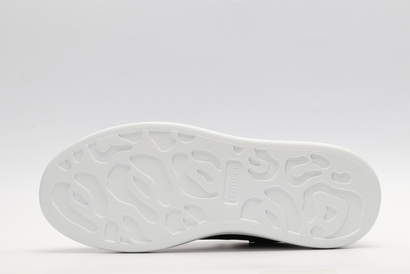 A1exa*der m*q*en sports shoes