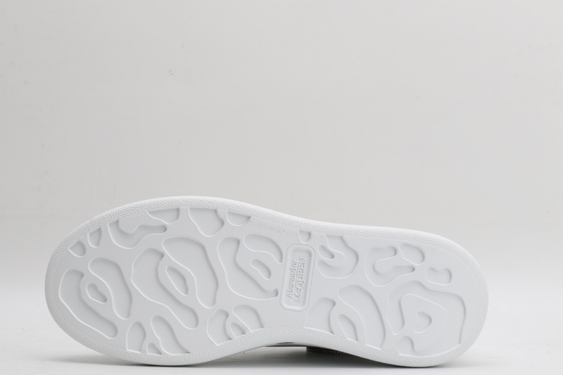 A1exa*der m*q*en sports shoes