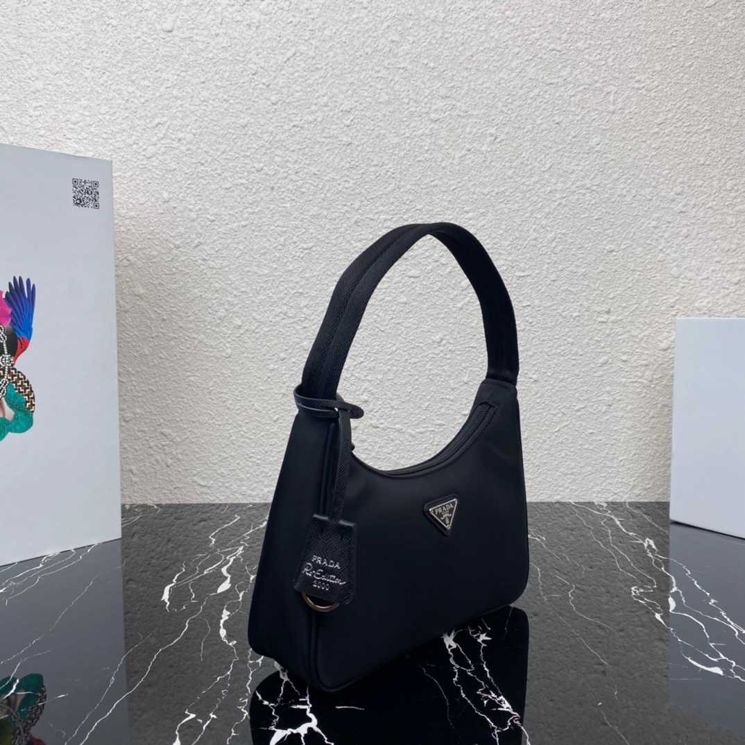 Pra*a 1ne515 nylon hobo bag-23*13*5cm