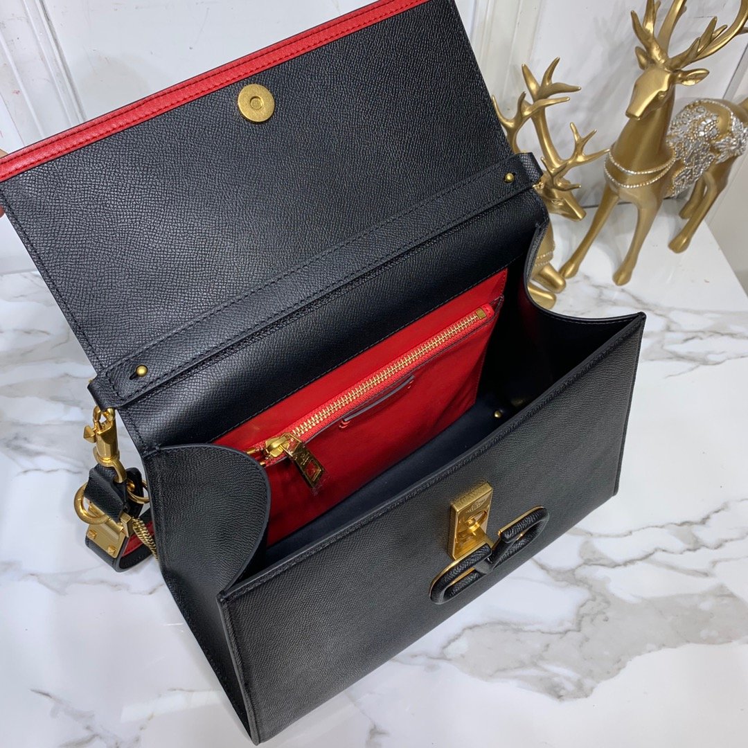 Va1e*ntin0 garavani vsling bags-30.5*23*14 cm