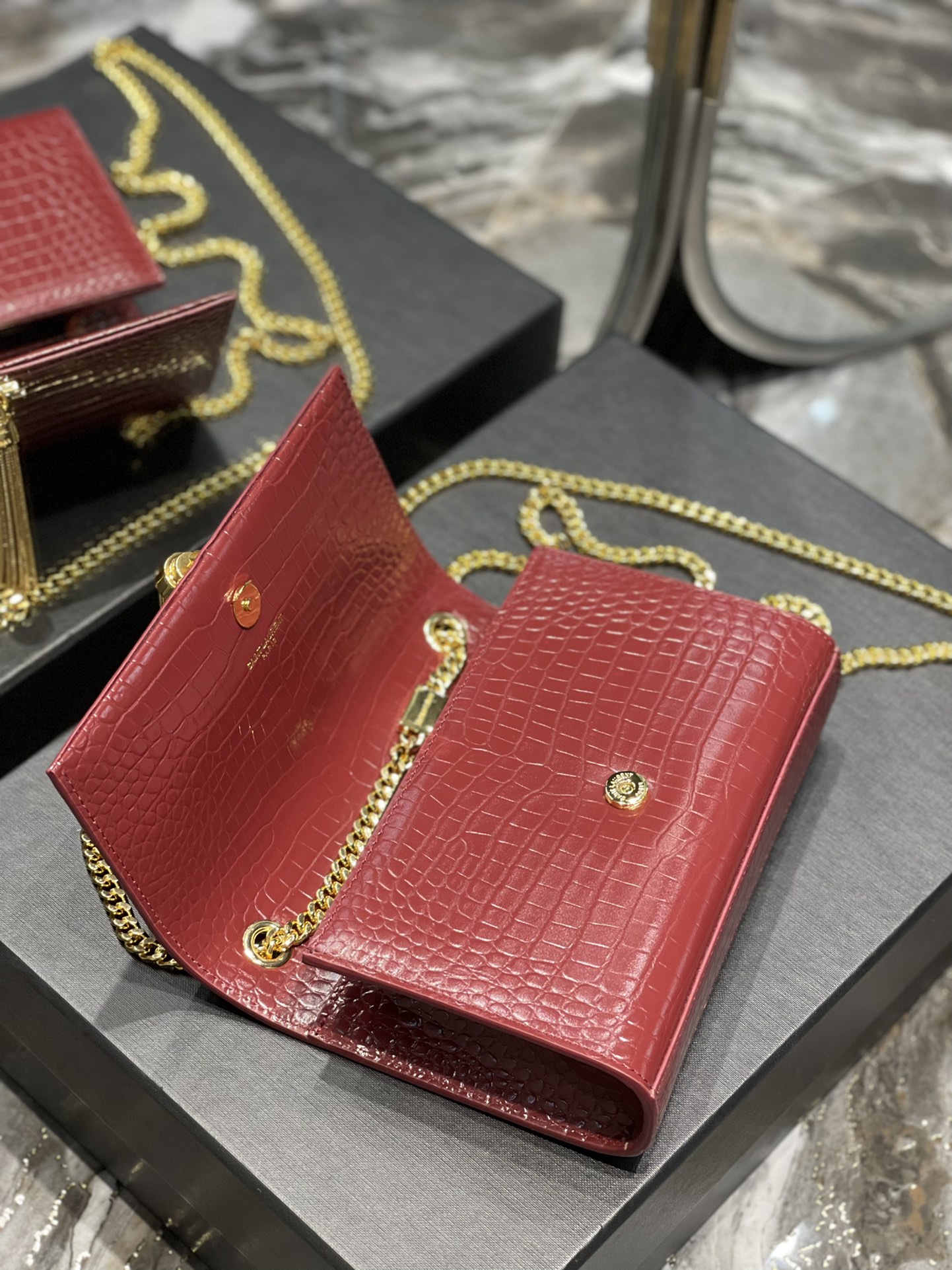 Y*L kate medium with tassle in crocodile leather-20x13.5x5.5ccm