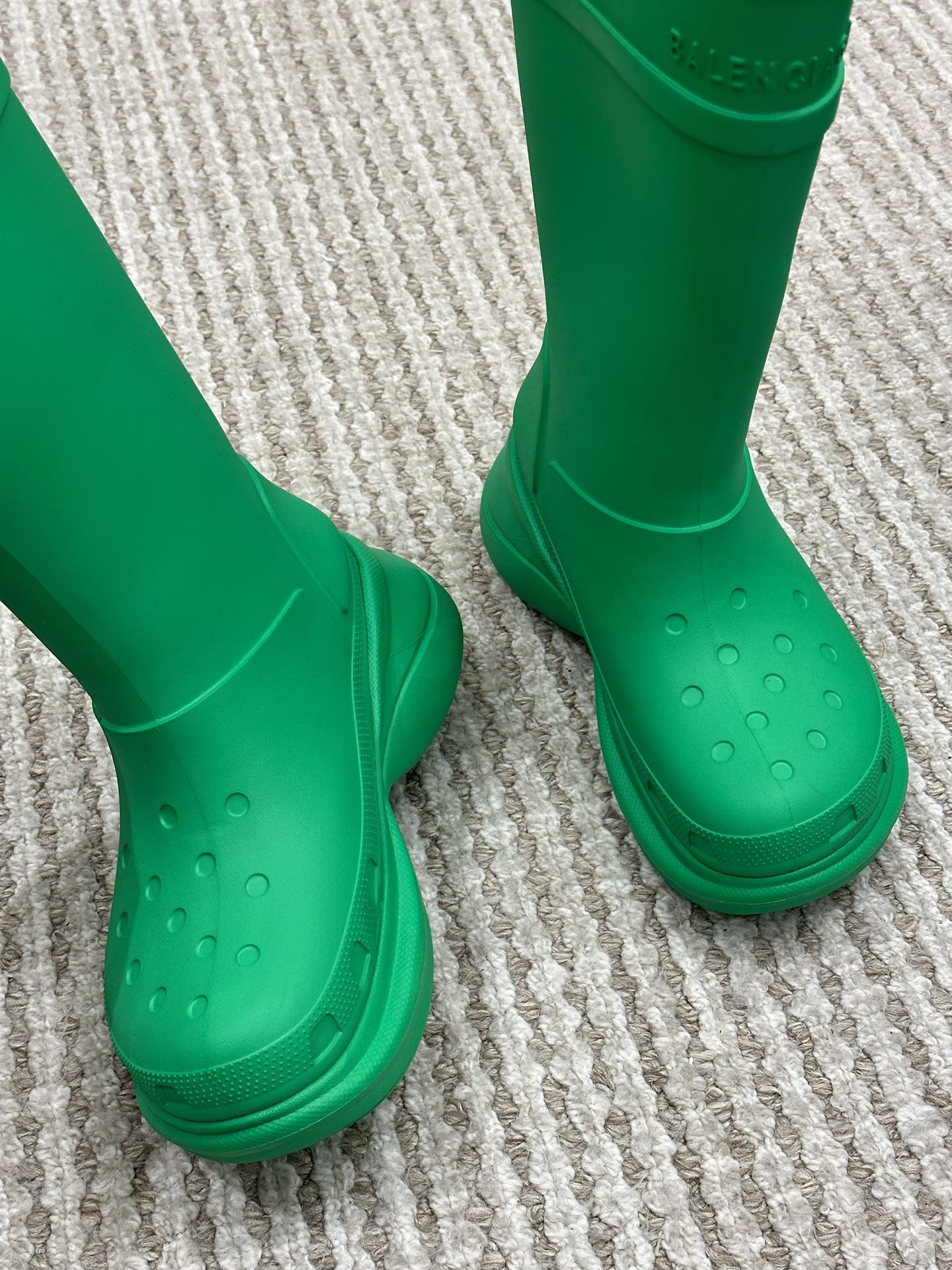 Ba*len*cia*ga boots
