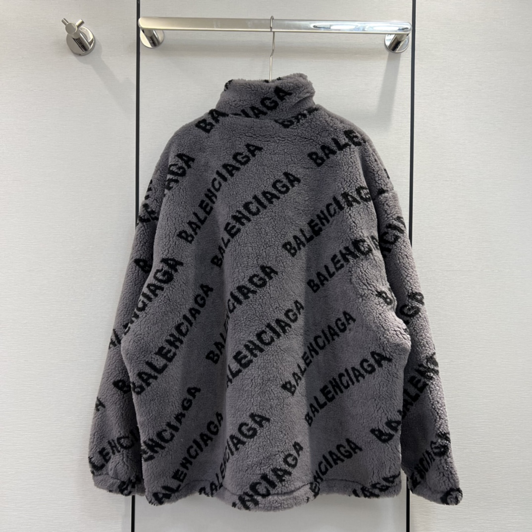 Ba*len*cia*ga coat