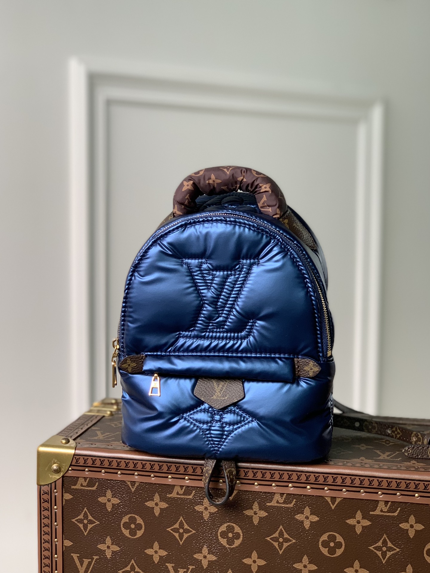 l0*is V*t0n pillow palm springs backpack-17 x 22 x 10cm