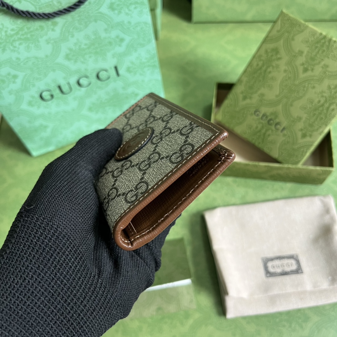 G*u*i wallet-7.5*12cm