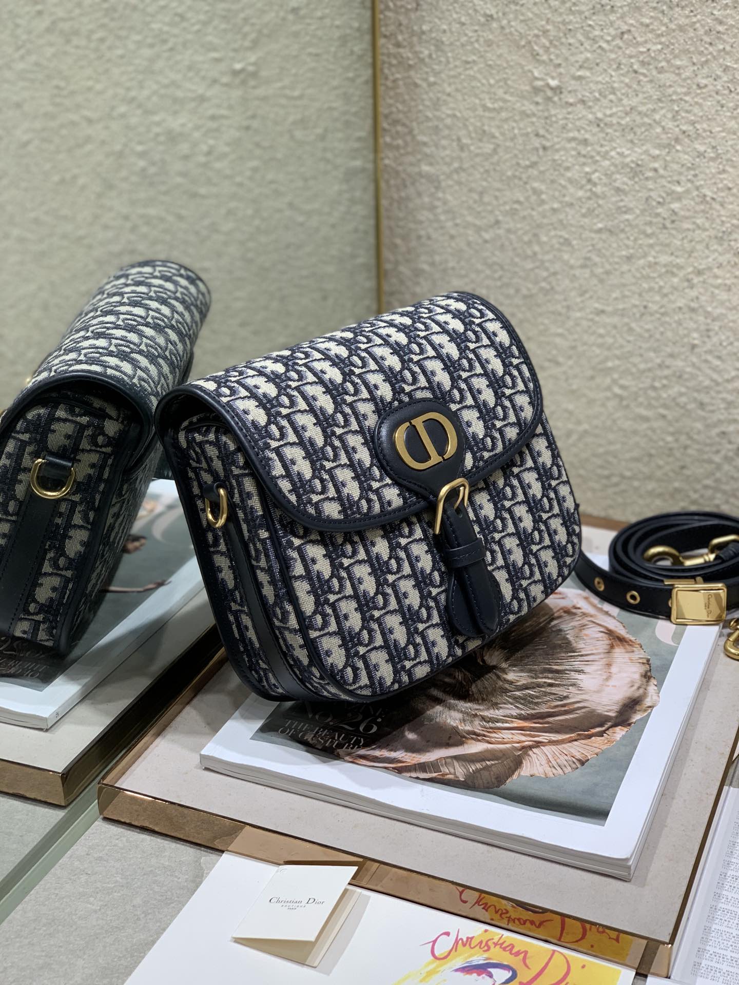 Di0r 30 Bobby Bag-23×18×7CM