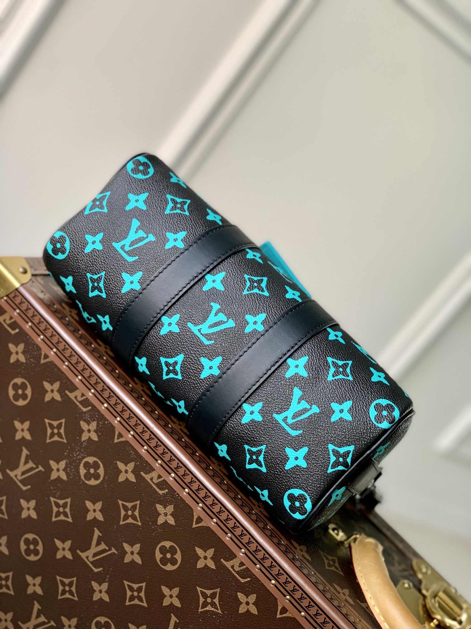 l0*is V*t0n keepall-m21938-27*17*13cm