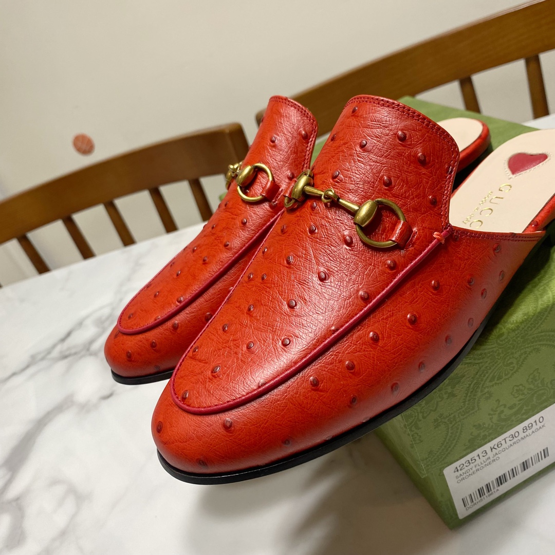G*u*i loafers