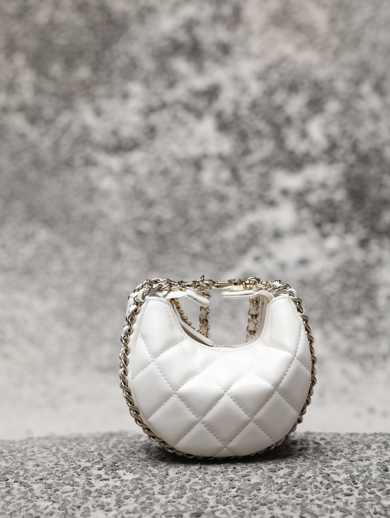 Ch@nel 23SS Moon Bag-16*10/22*14CM