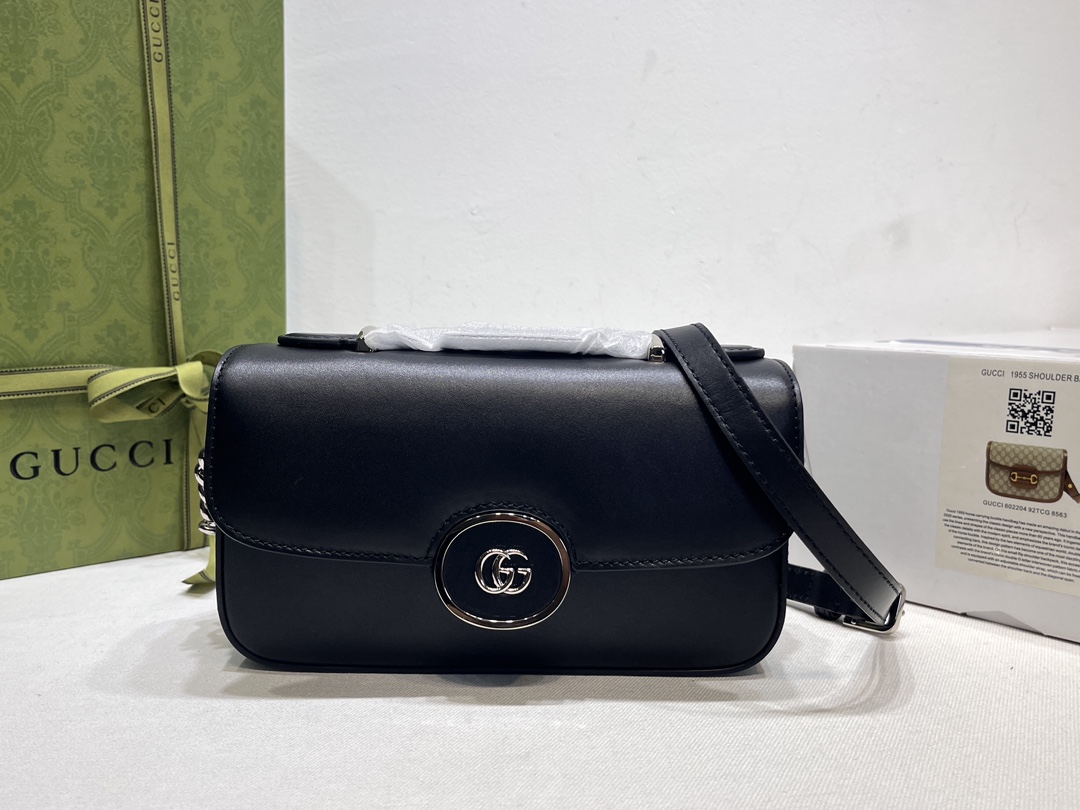 G*u*i petite gg bag-21x 10x 5cm